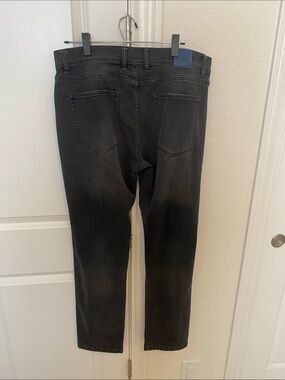 Slim Straight Men’s Black Washed Jeans
